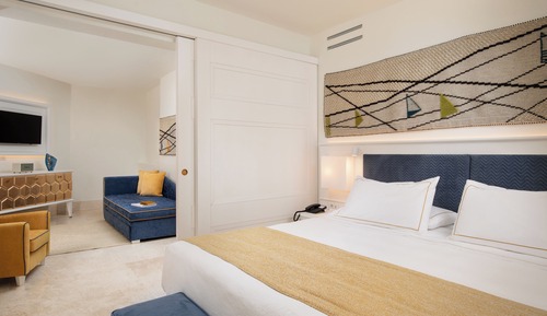 Suite, Garden View