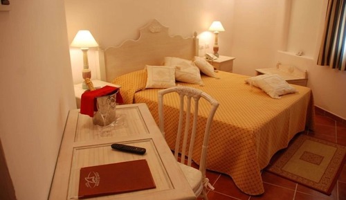 Classic Double or Twin Room