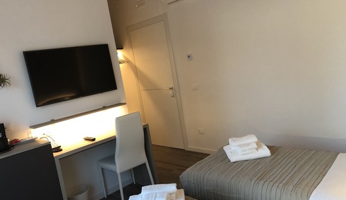 Basic Double or Twin Room, Patio