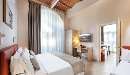 Economy Triple Room