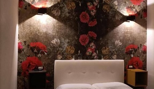 Deluxe Double Room, 1 King Bed, Kitchen, Garden View