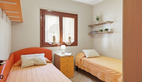 Deluxe Condo, Sea View