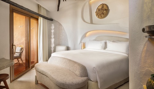 Superior Room, 1 King Bed, Partial Sea View (Contemporary)