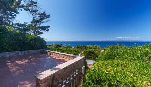 Villa with Sea View