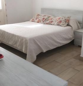 Studio Apartment with Sea View