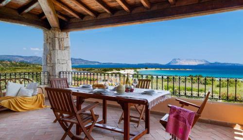 Three-Bedroom Apartment with Water View