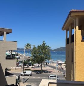 Deluxe Double Room with Balcony and Sea View