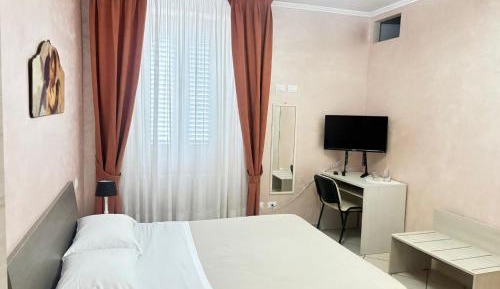 Double Room with Shared Bathroom