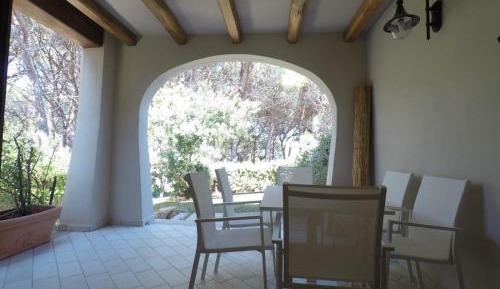 Two-Bedroom Deluxe Apartment with Ocean View