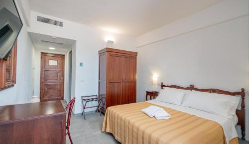 Double or Twin Room with Balcony