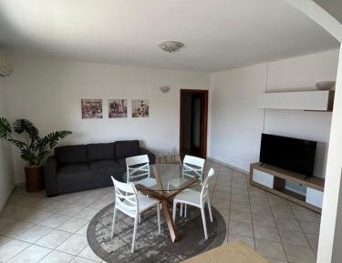 Family Two-Bedroom Apartment with View