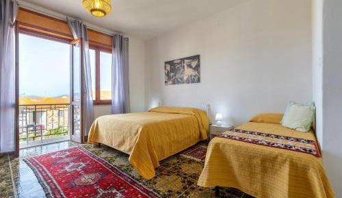 Superior One-Bedroom Apartment with Balcony