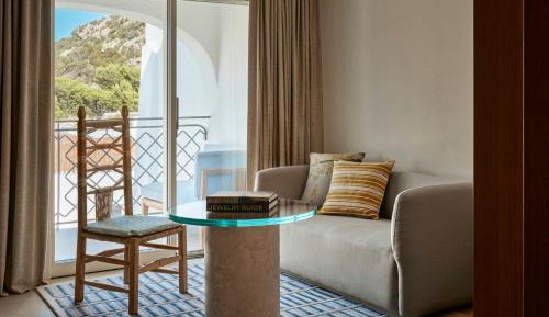 Studio King Suite with Balcony