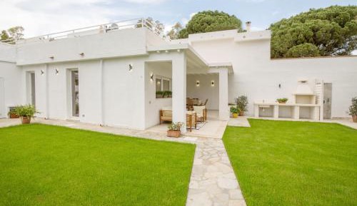 Villa with Sea View