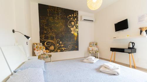 Deluxe Double or Twin Room with Pool View