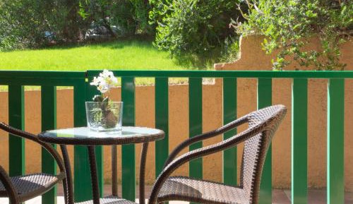 Junior Suite with Garden View