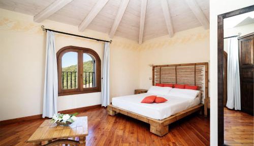 Junior Suite with Terrace and Sea View