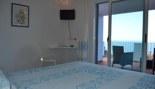 Superior Double or Twin Room with Sea View