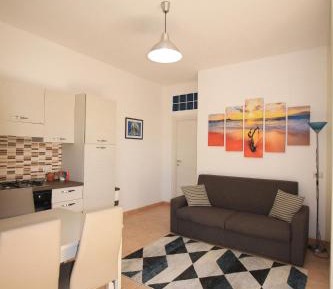 Apartment with Garden View