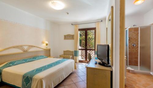 Classic Quadruple Room