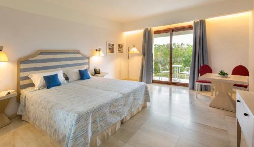 Comfort Double or Twin Room