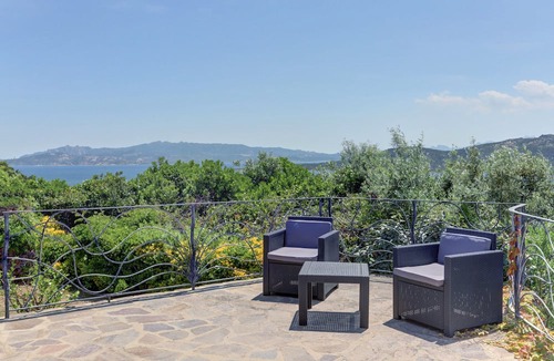 Capo d'Orso Apartment | Villa Maria - 3bdr with 2 bathrooms