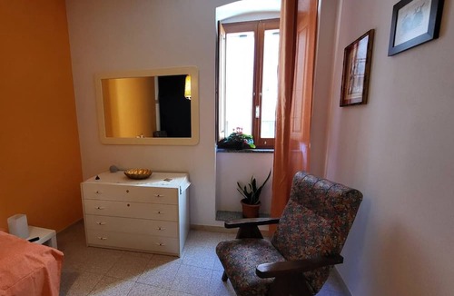 Cuglieri Apartment | Un Gioiello Nel Corso Principale -itiseasy1