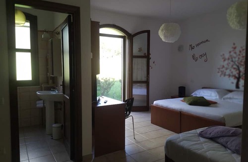 Marrubiu Bed & Breakfast | Room in B&B - "note di Stelle" Resort in Marrubiu
