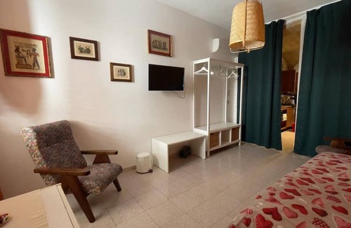 Cuglieri Apartment | Itiseasy1 Piano Suites Nel Corso