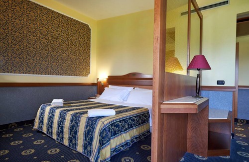 Amorosi Hotel | Hotel Ristorante La Piana
