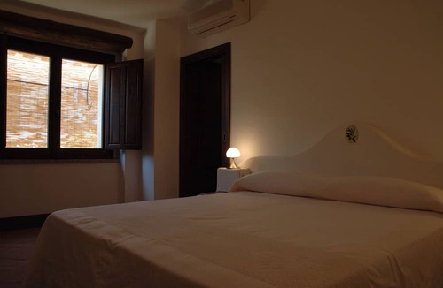 Santa Maria Navarrese Hotel | Nascar Hotel