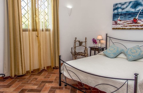 Sa Castangia Bed & Breakfast | Dolce Luna Bed and Breakfast