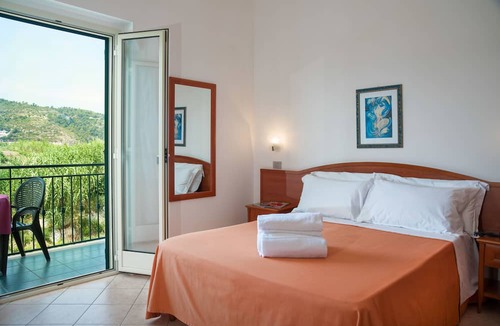 Peschici Hotel | Albergo Villa a Mare