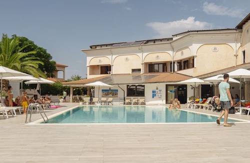 San Teodoro City Centre Hotel | Hotel Club Le Rose