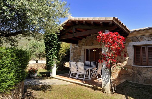 Case Peschiera-Lu Fraili Apartment | Residenza Lu Fraili