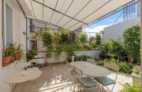 Historic Castle District House | Janna 'e Mare