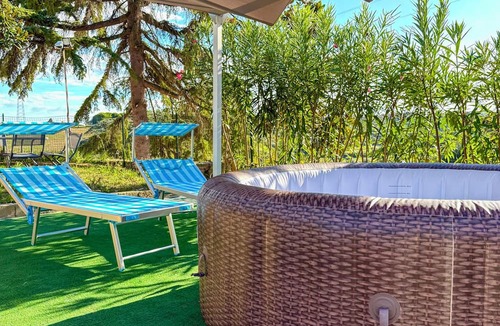 Sant'Elpidio a Mare Villa | Mary Jungle