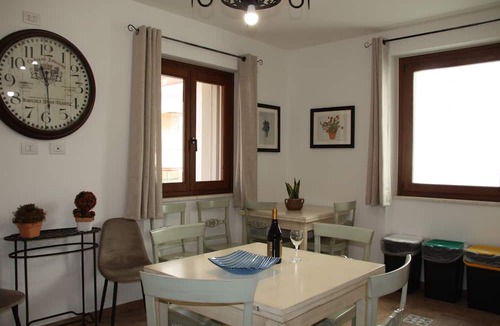 Dorgali House | Central Dorgali Rooms