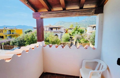 Case Peschiera-Lu Fraili House | Casa Vacanza The Swing Lu Fraili