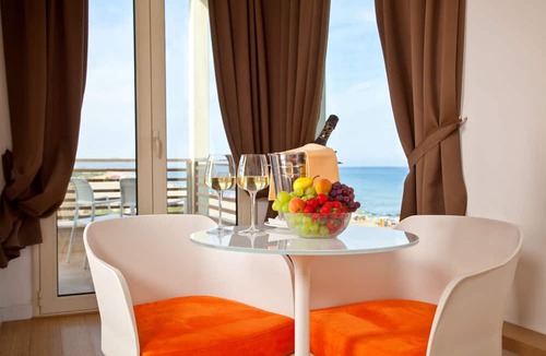 Muravera Hotel | Hotel Club Torre Salinas - Adults Only