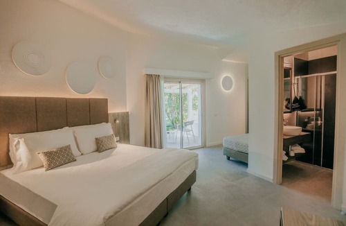 San Teodoro City Centre Hotel | Amasea Resort