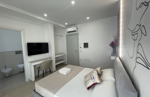 Olbia City Centre House | BULLERJANOS