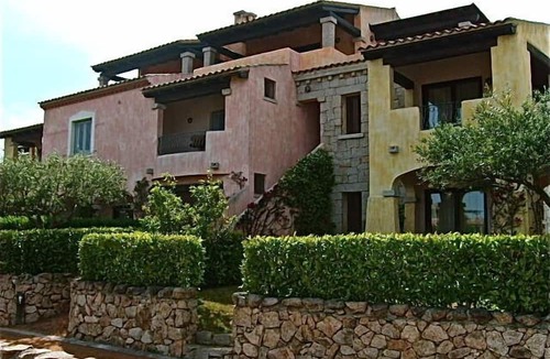 Porto San Paolo Apartment | Il Borgo Appartamenti by Kasavacanze