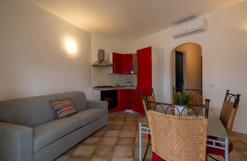 Baia Caddinas House | il Girasole
