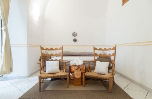Historical Center Apartment | Neapolitan Style Apartment