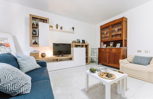 Province of Cagliari Apartment | Apartment 'Artemisia House Vastema' with Private Terrace, Balcony and Air Conditioning
