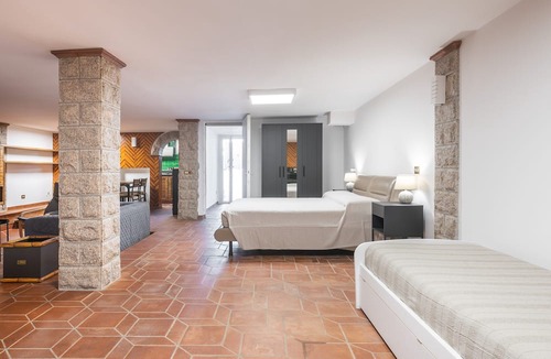 S'oru e Mari Apartment | Apartment 'La Casa Davanti al Mare' near the beach with Wi-Fi
