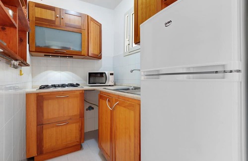 Eden Beach Villa | Villa 'Giardino Sul Mare' with Sea View, Private Terrace and Wi-Fi