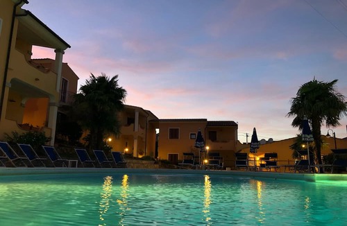 Tamarispa Apartment | Residence Corte dei Venti