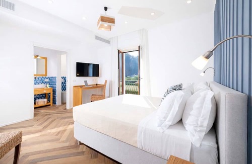 Sorrento Historic Centre Apartment | AMORE RENTALS - Apartment Seapearl Sorrento with Sea View, Near the Beach